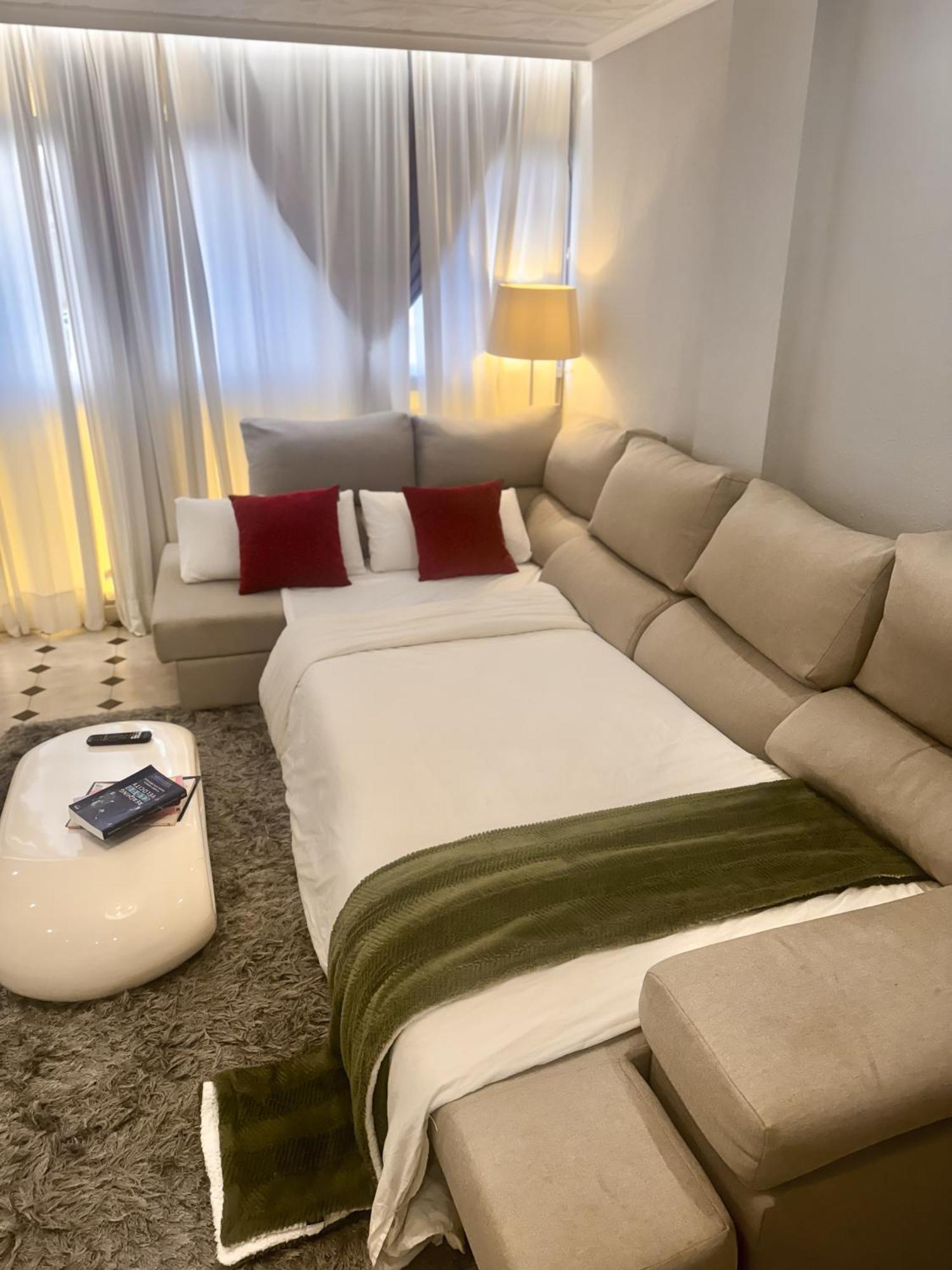 Fantastico Apartamento Junto A La Estacion มาลากา ภายนอก รูปภาพ